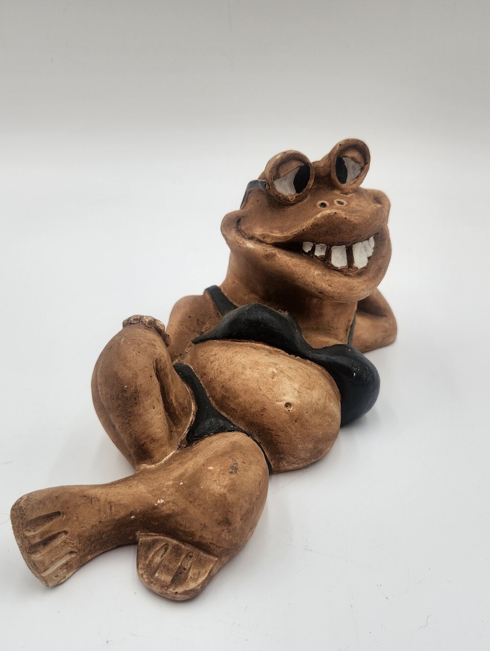 Bill Vernon Signed Hand Carved Wood Bikini Garden Statue Frog Beach Vintage